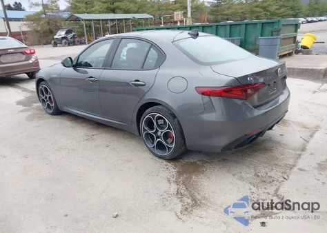 2022 Alfa Romeo Giulia Veloce Awd из США, поврежденный, VIN ZARFANBN1N7659075